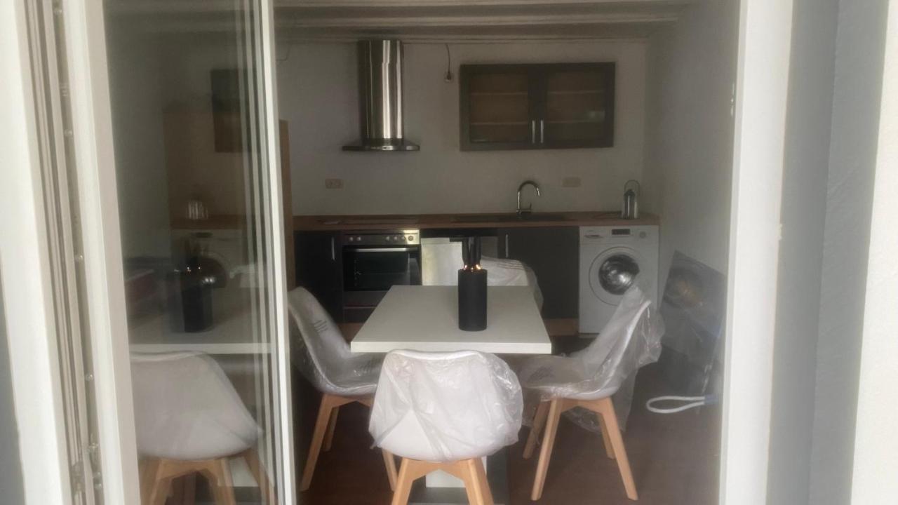 Apartmán Oase Im Gruenen Hinterhof, Eg, Ruhe, Terrasse, Carport, Free Paytv, Kaffee&Tee, Fahrraeder Duisburg Exteriér fotografie