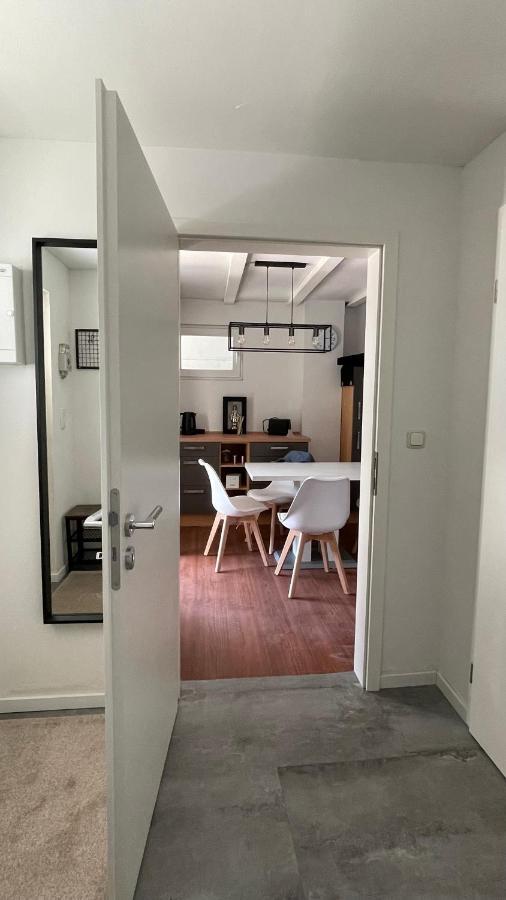 Apartmán Oase Im Gruenen Hinterhof, Eg, Ruhe, Terrasse, Carport, Free Paytv, Kaffee&Tee, Fahrraeder Duisburg Exteriér fotografie