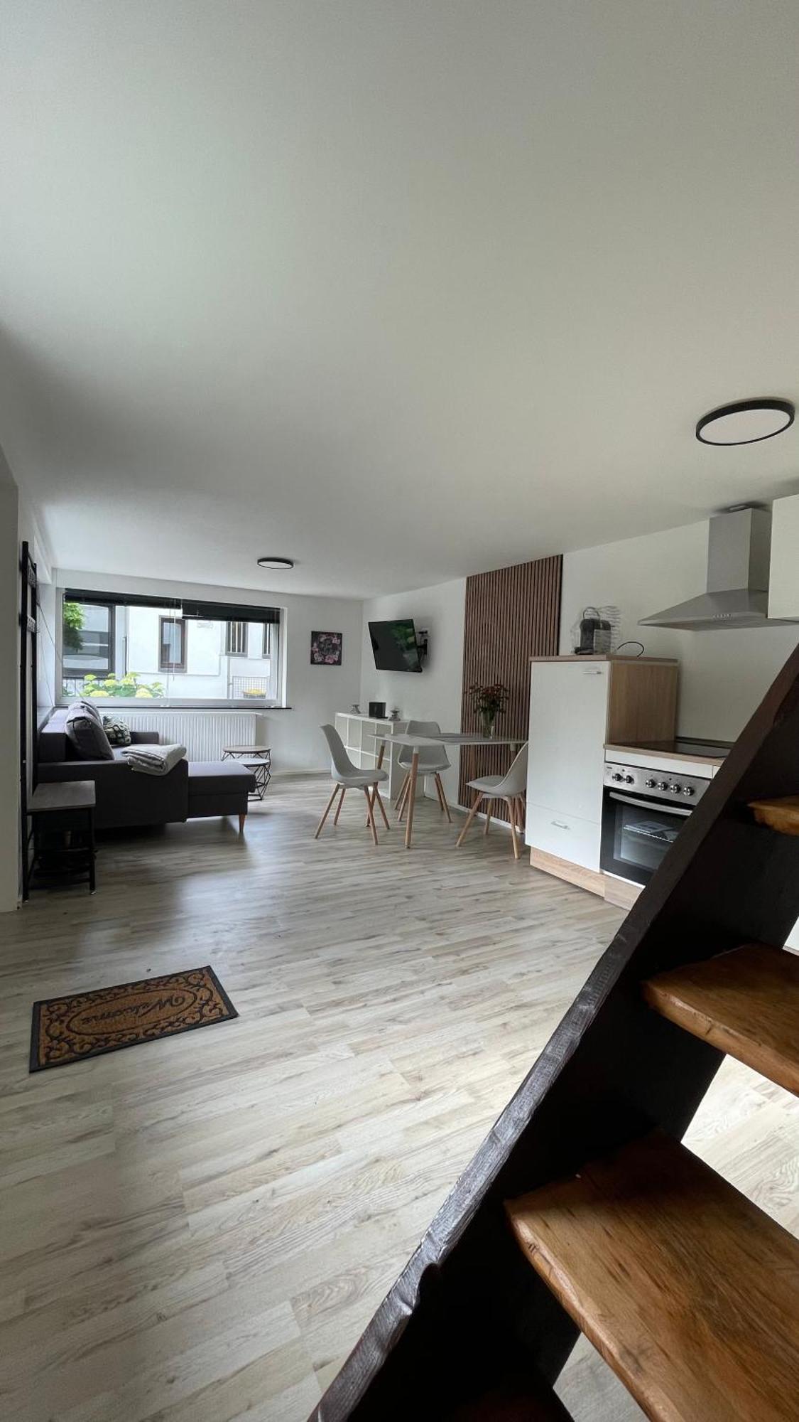 Apartmán Oase Im Gruenen Hinterhof, Eg, Ruhe, Terrasse, Carport, Free Paytv, Kaffee&Tee, Fahrraeder Duisburg Exteriér fotografie